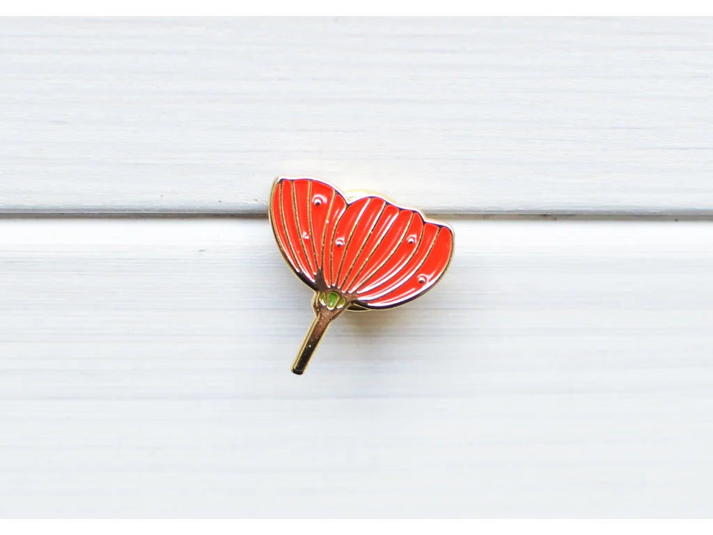 pin vlčí mák
