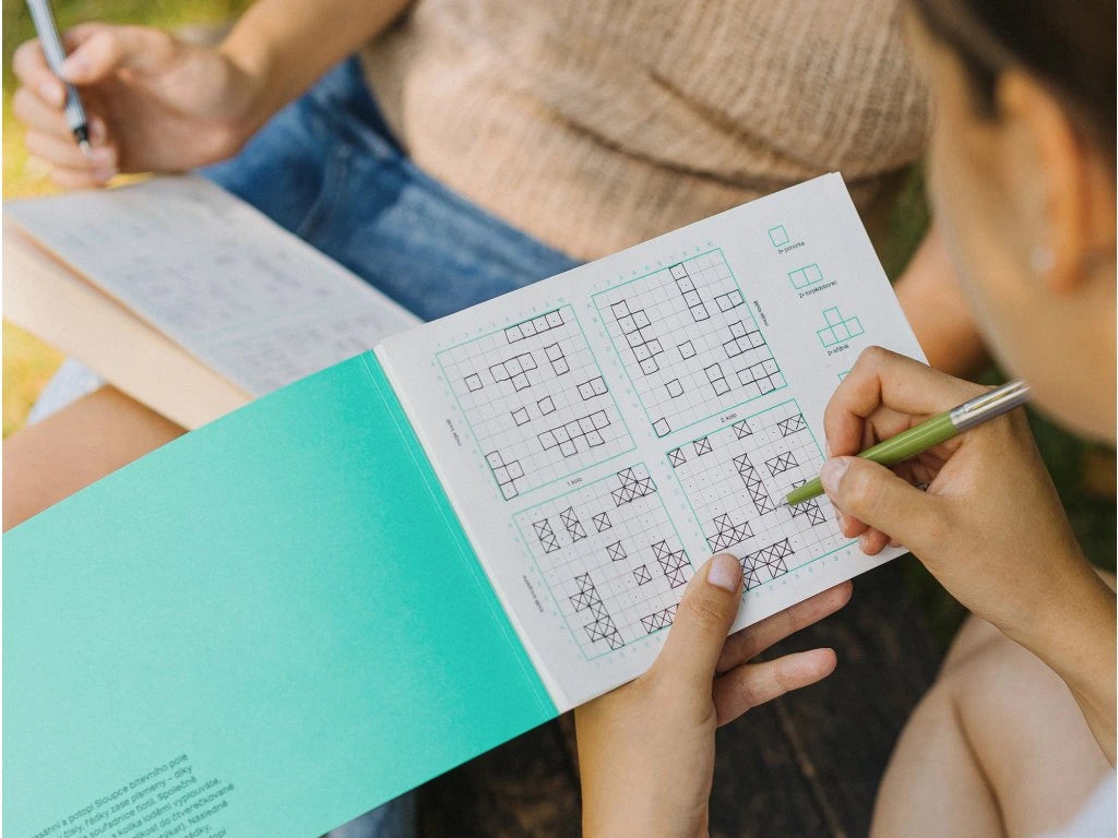 papírová hra ~ lodě