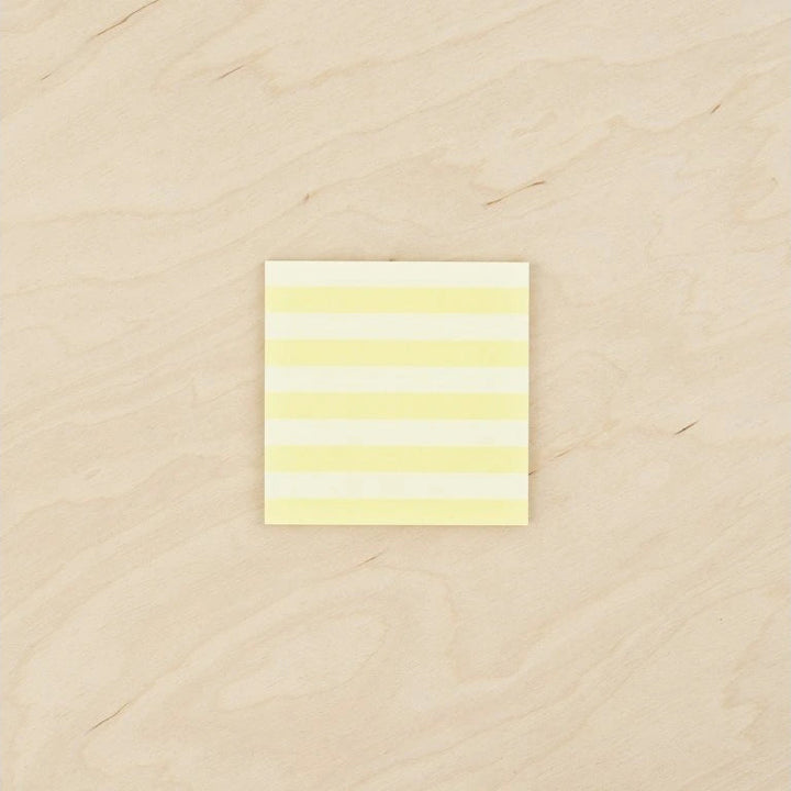 samolepicí bloček (různé barvy)