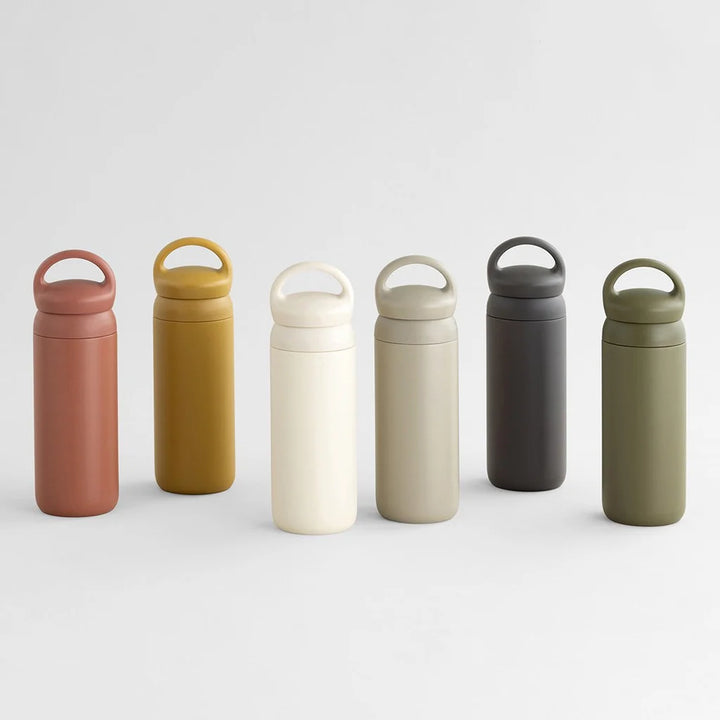kinto day off tumbler 500 ml (různé barvy)