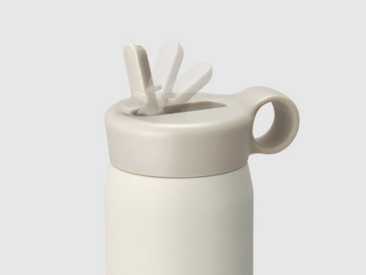 kinto play tumbler 300 ml (různé barvy)